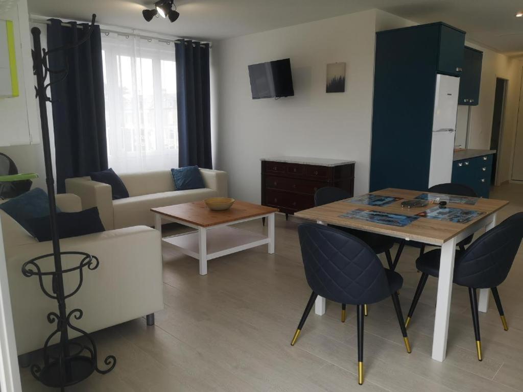 Place Alexandre Stanier Apt N 7 Avec Terrasse Asnelles Zewnętrze zdjęcie